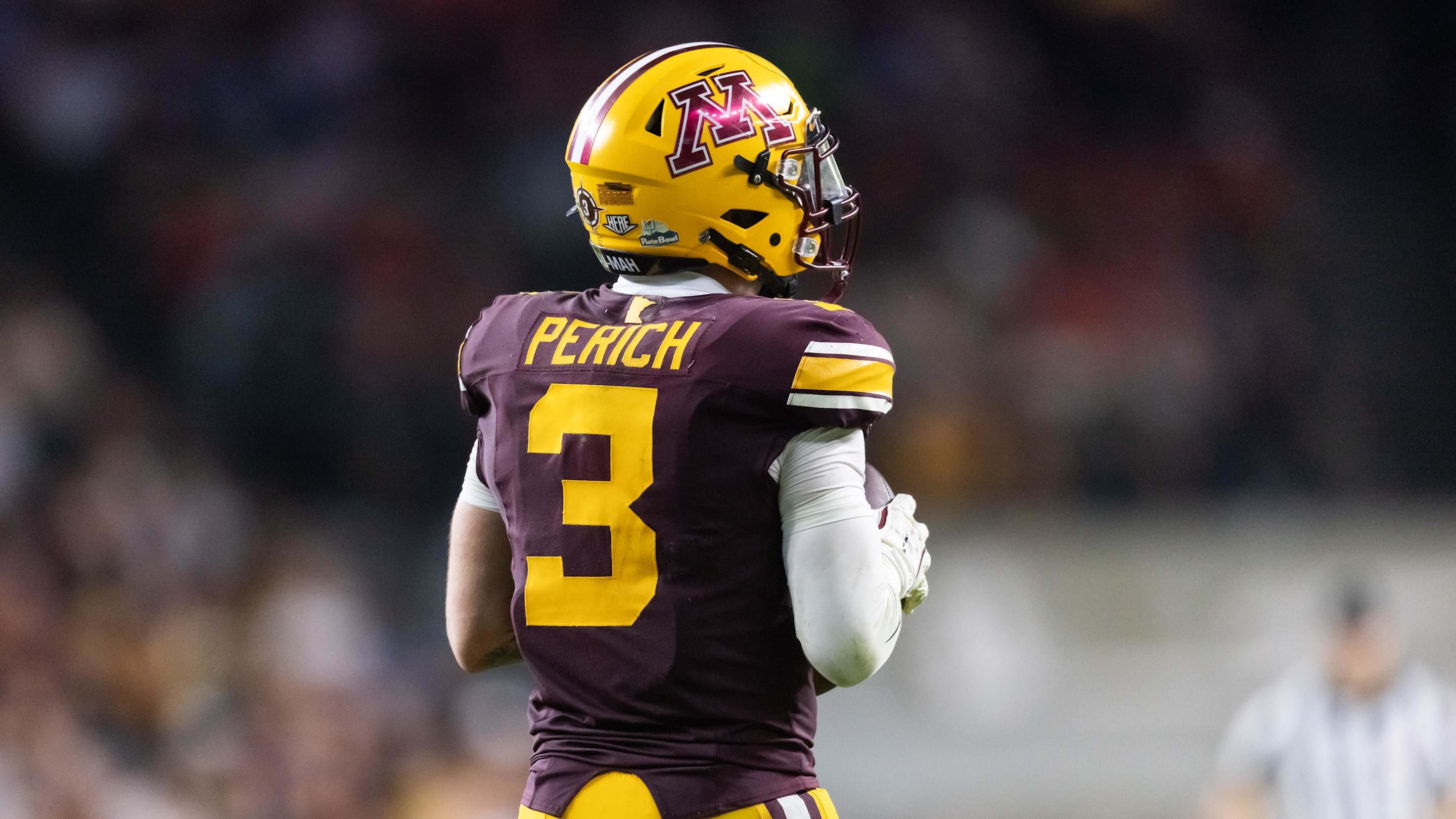 Gophers Football Faces Key Roster Decisions Ahead of Transfer Portal